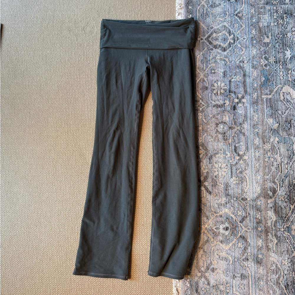 ALO Yoga Dark Green fold over yoga pants